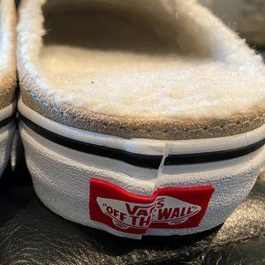 Vans Off The Wall Women's Asher Cozy Slip on Shoes (tan/white) - Size 7.5 M